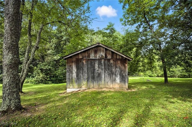 57128 Somerton Highway, Barnesville, OH 43713