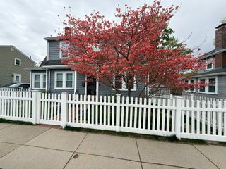 72 Tyndale St, Boston, MA 02131