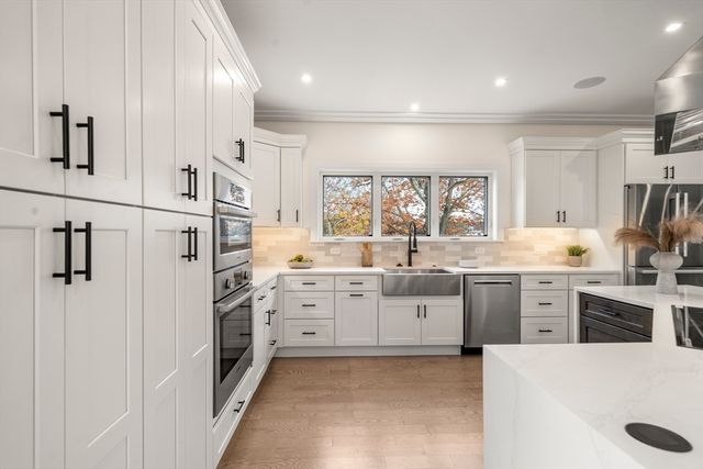 22 Mt. Zion Rd, Melrose, MA 02176