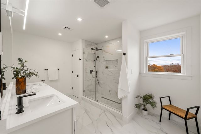 22 Mt. Zion Rd, Melrose, MA 02176