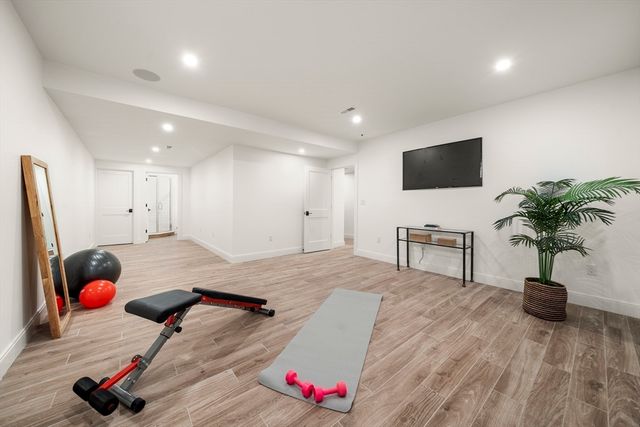 22 Mt. Zion Rd, Melrose, MA 02176