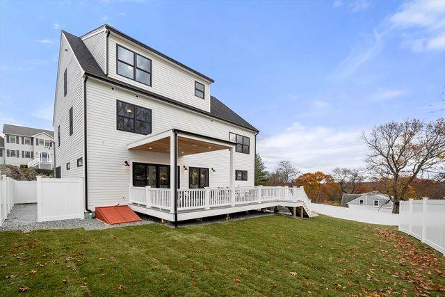 22 Mt. Zion Rd, Melrose, MA 02176