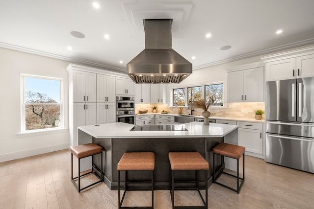 22 Mt. Zion Rd, Melrose, MA 02176