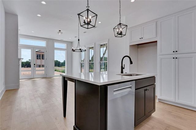 240 Rolison Way, Fayetteville, GA 30214