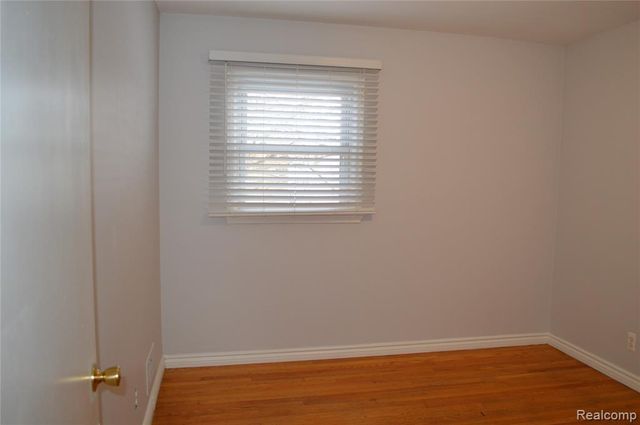 1065 Cloverlawn Boulevard, Lincoln Park, MI 48146