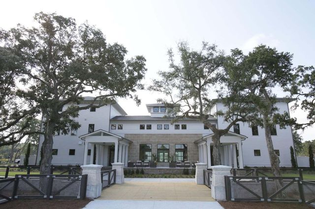 2304 Skyler Drive, Mount Pleasant, SC 29466