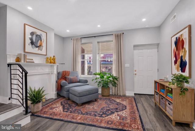 461 W WINONA ST, Philadelphia, PA 19144