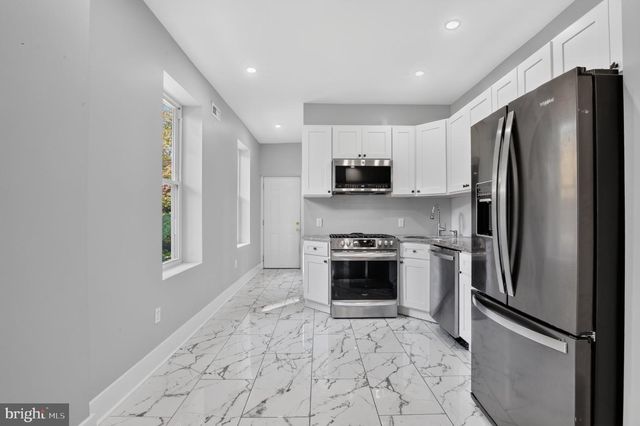 461 W WINONA ST, Philadelphia, PA 19144