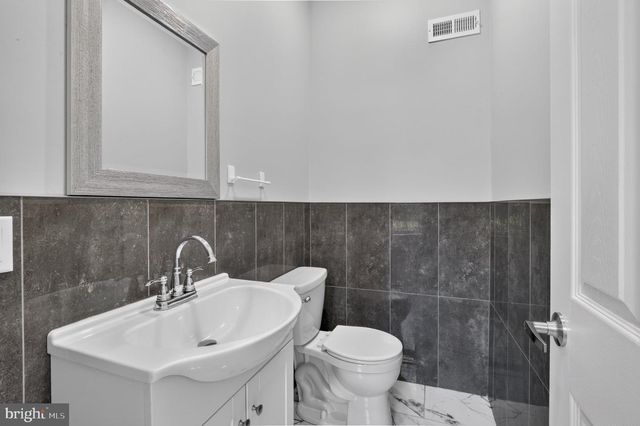 461 W WINONA ST, Philadelphia, PA 19144