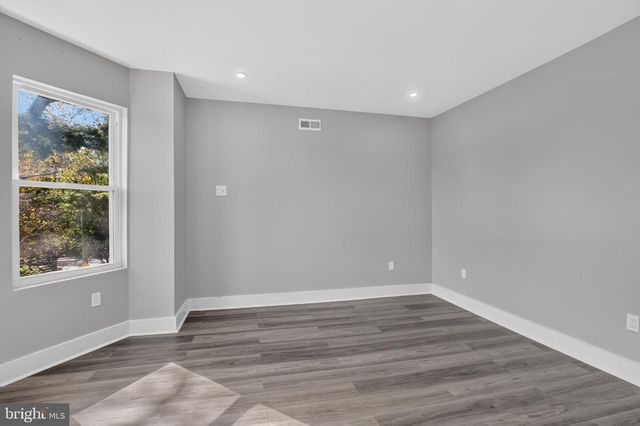 461 W WINONA ST, Philadelphia, PA 19144