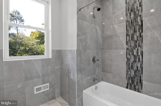 461 W WINONA ST, Philadelphia, PA 19144