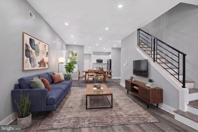 461 W WINONA ST, Philadelphia, PA 19144