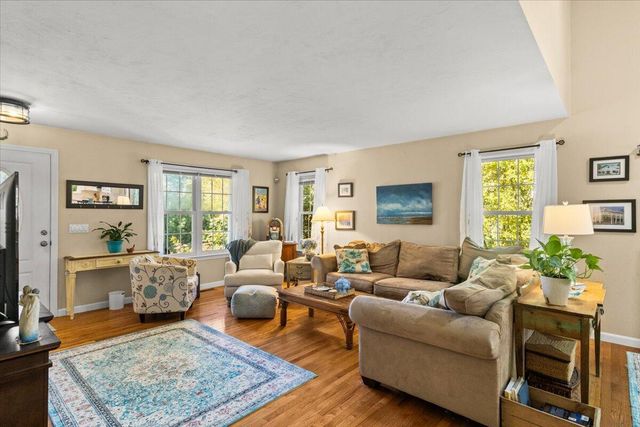 6 Rock Marsh Road UNIT A, Wareham, MA 02571