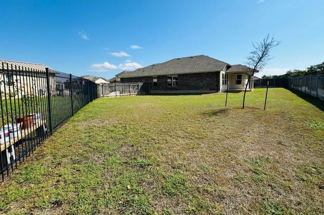 125 Millsaps CT, Bastrop, TX 78602