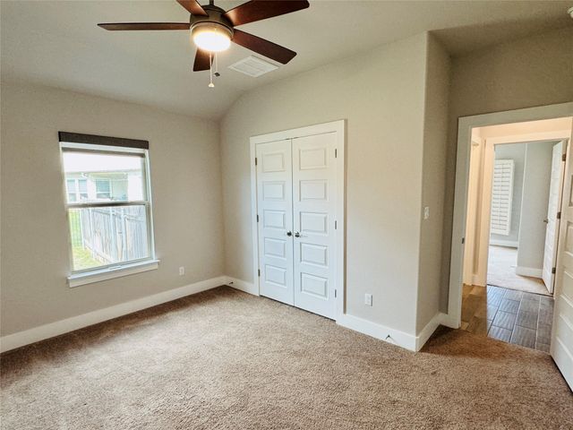 125 Millsaps CT, Bastrop, TX 78602