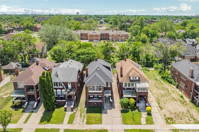 3251 Calvert Street, Detroit, MI 48206
