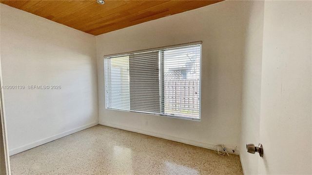 625 93rd St, Surfside, FL 33154