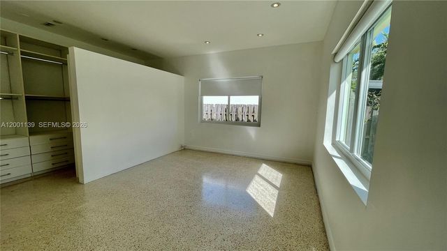 625 93rd St, Surfside, FL 33154