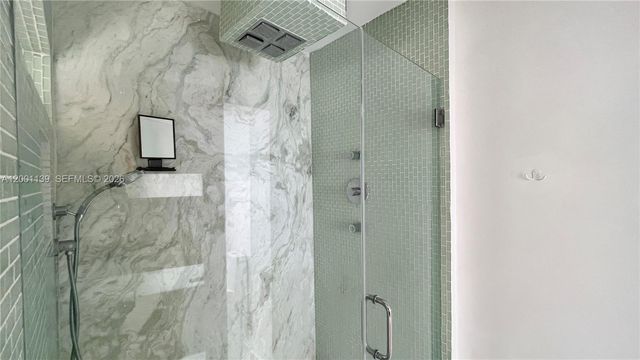 625 93rd St, Surfside, FL 33154