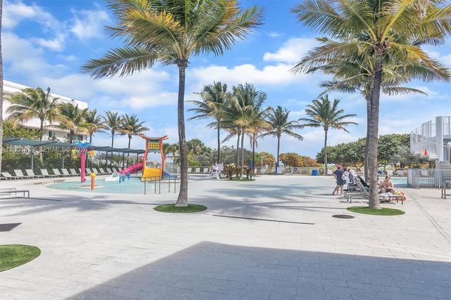 625 93rd St, Surfside, FL 33154