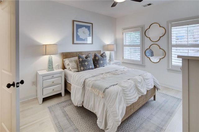 305 Valley Brook Way NE, Atlanta, GA 30342