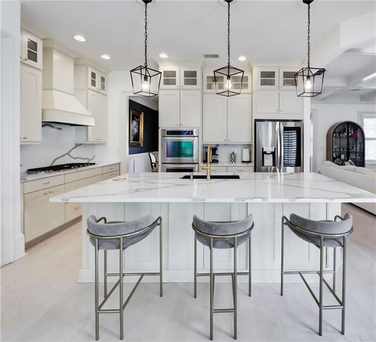 305 Valley Brook Way NE, Atlanta, GA 30342