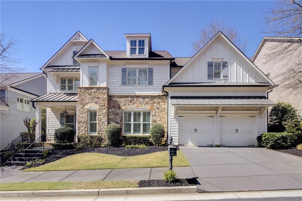 305 Valley Brook Way NE, Atlanta, GA 30342