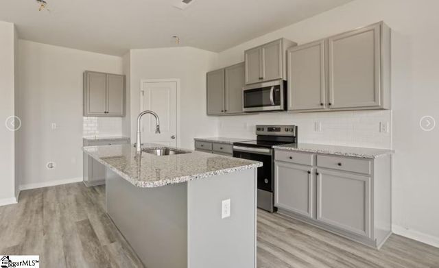 7 Torwood Street, Fountain Inn, SC 29644