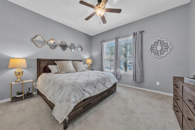 1025 W 10th Street 2105, Fort Worth, TX 76102