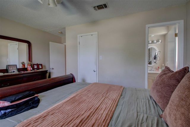 1914 Starling Court, Cleburne, TX 76033
