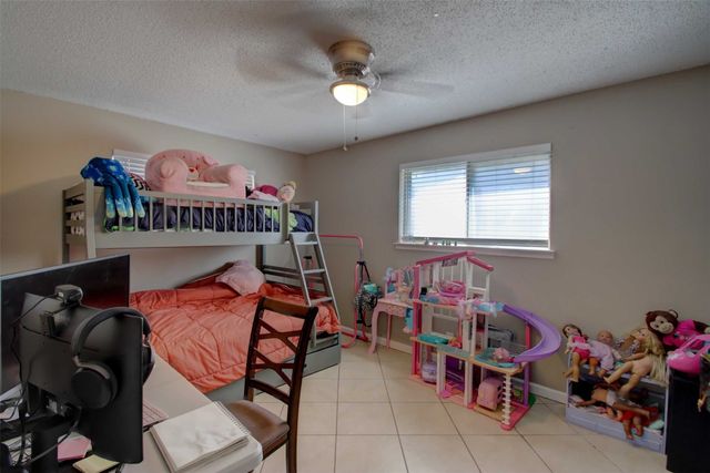 1914 Starling Court, Cleburne, TX 76033