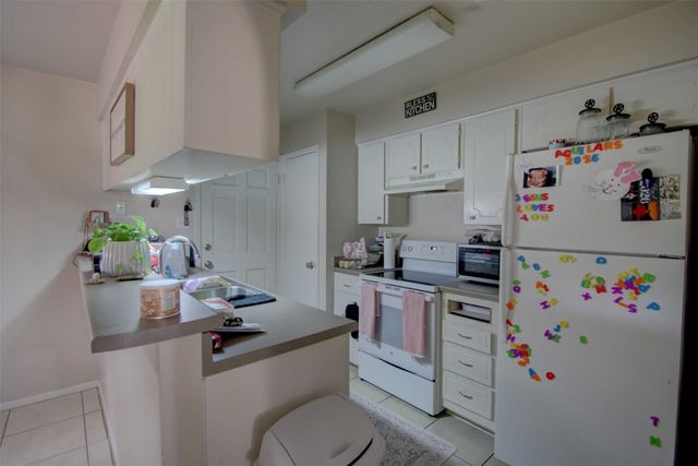 1914 Starling Court, Cleburne, TX 76033