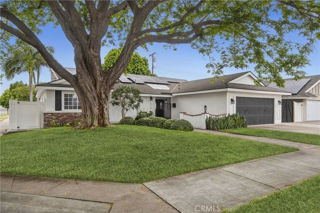 2729 E Dorothy, Orange, CA 92869