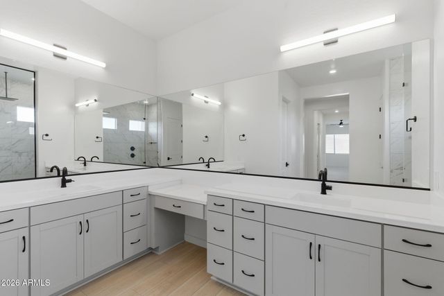 3736 W LODGE Drive, Laveen, AZ 85339