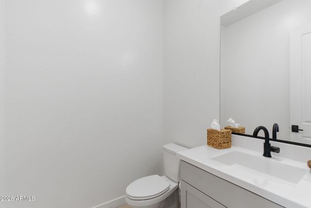 3736 W LODGE Drive, Laveen, AZ 85339