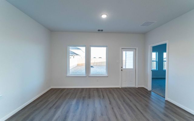 1224 Marvin GRV, Seguin, TX 78155