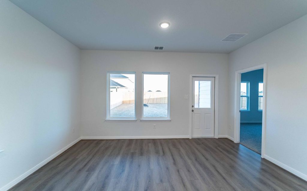 1224 Marvin GRV, Seguin, TX 78155