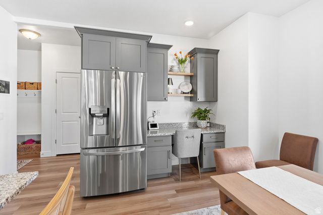 960 S 650 W, Farmington, UT 84025