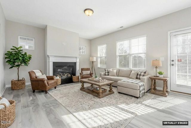 240 E Quailwood Drive, Fuquay Varina, NC 27526