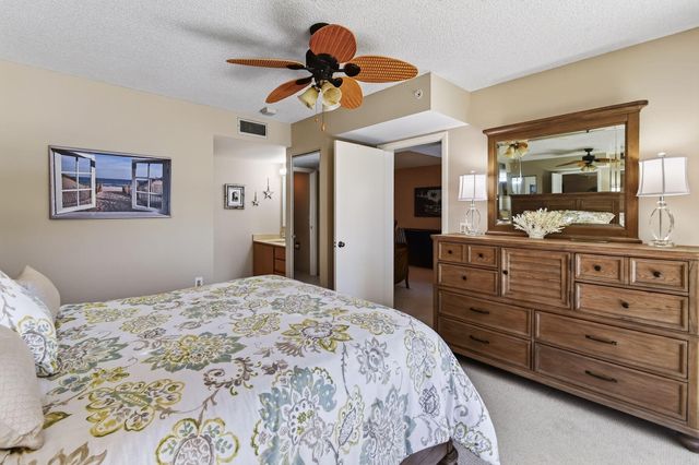 2101 Marina Isle Way 202, Jupiter, FL 33477