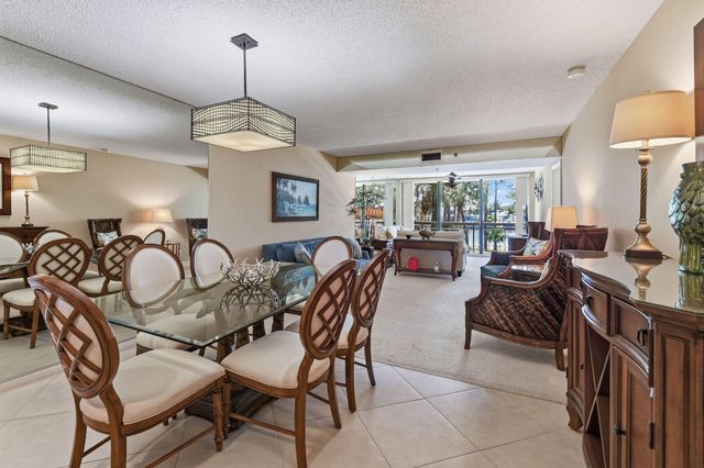 2101 Marina Isle Way 202, Jupiter, FL 33477