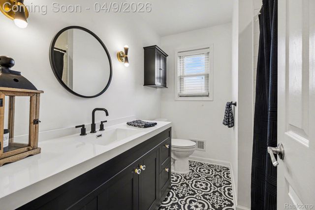 13827 Willow Court, Sterling Heights, MI 48313