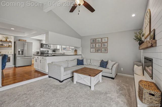13827 Willow Court, Sterling Heights, MI 48313