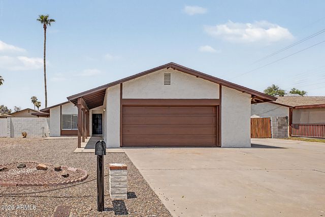 8934 N 55TH Drive, Glendale, AZ 85302