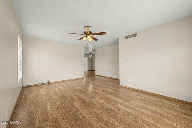 8934 N 55TH Drive, Glendale, AZ 85302