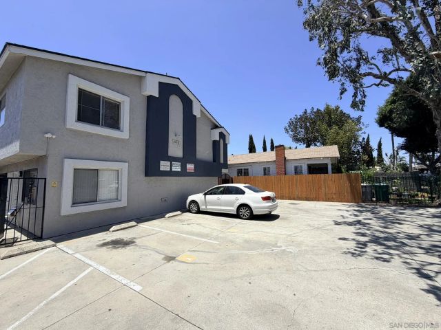 3770 42nd Street, San Diego, CA 92105