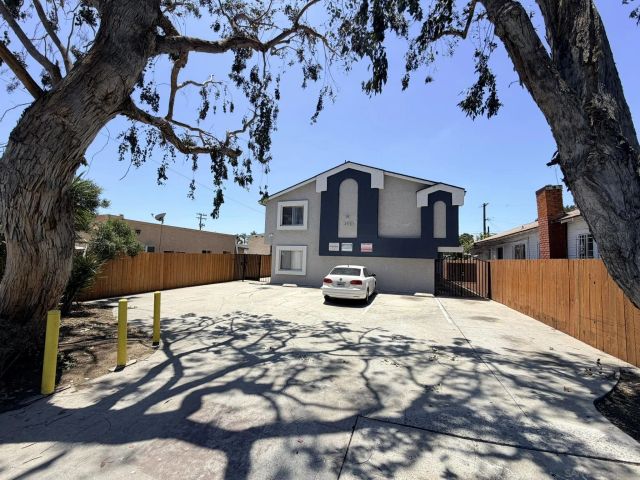 3770 42nd Street, San Diego, CA 92105