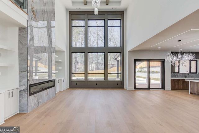 816 Riverside Road, Sugar Hill, GA 30518