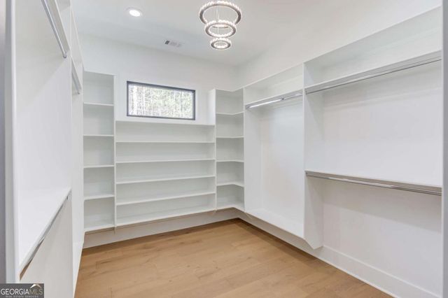 816 Riverside Road, Sugar Hill, GA 30518