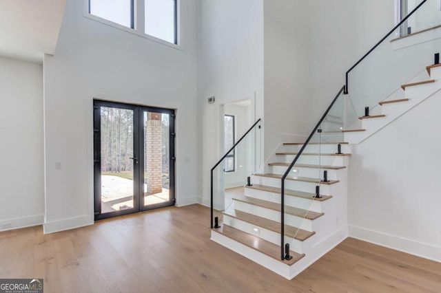 816 Riverside Road, Sugar Hill, GA 30518